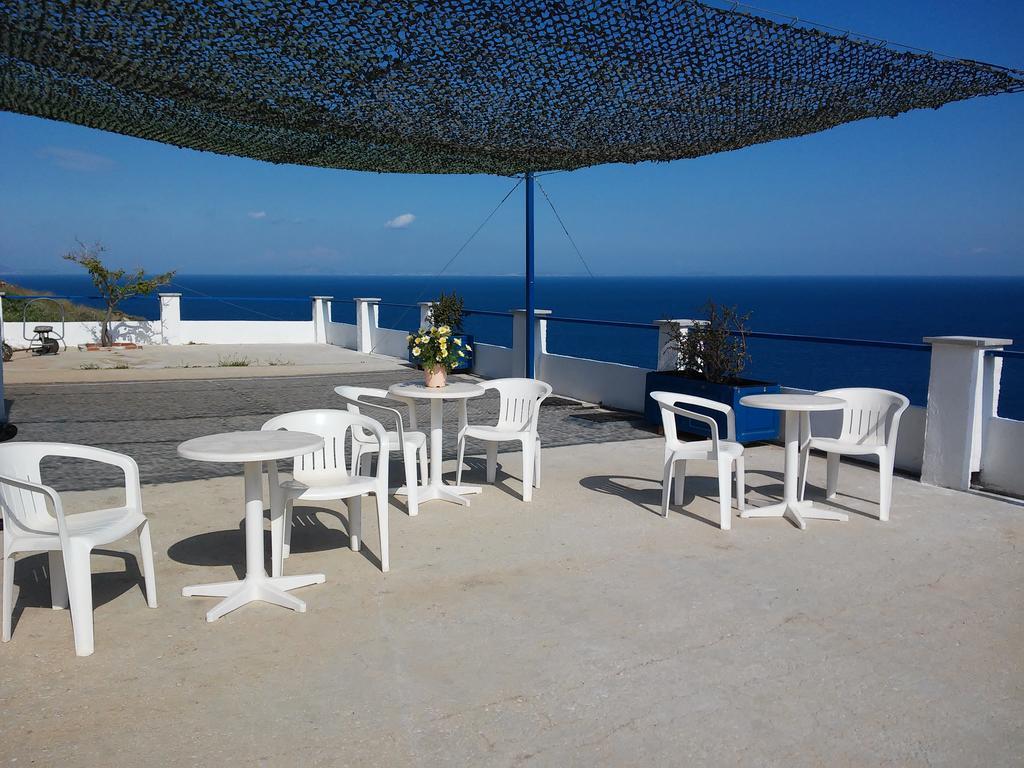 Apartamento Sarris Planet Ermoupoli Habitación foto